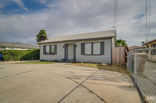 listing main photo