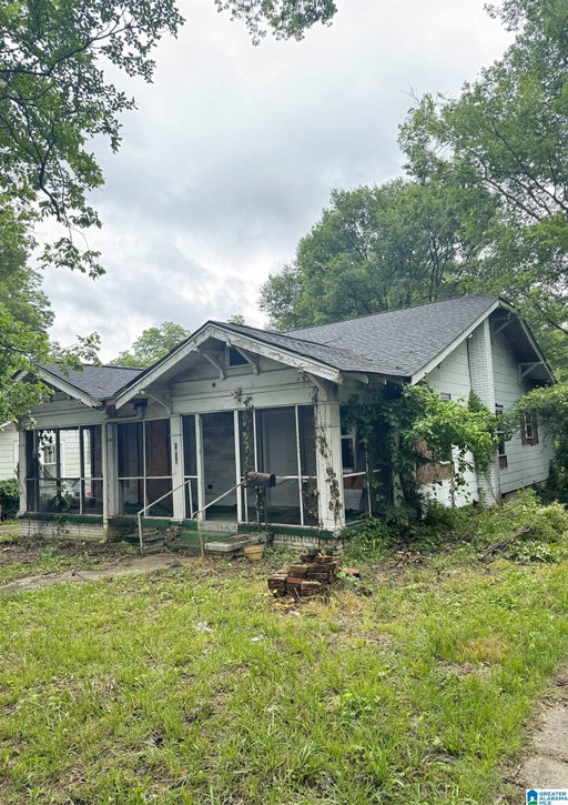 listing main photo