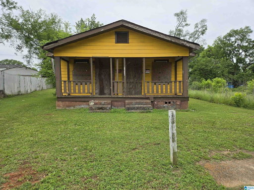 listing main photo