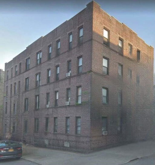listing main photo