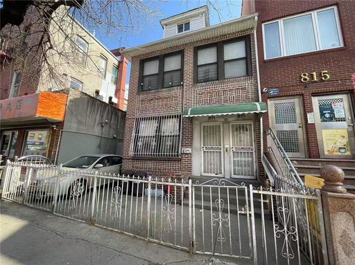 listing main photo