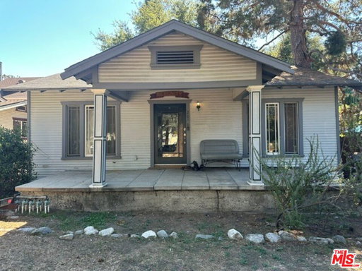 listing main photo
