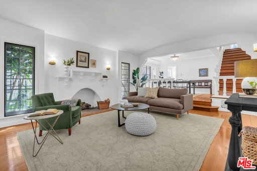 listing main photo