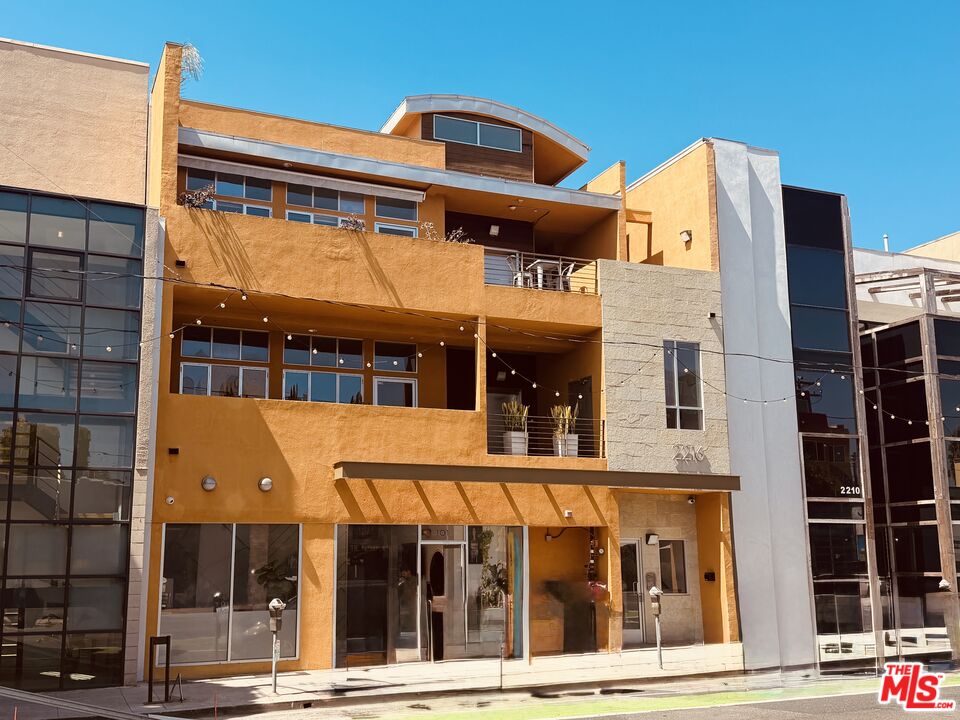 2216 Main St,Unit 8, Santa Monica, CA 90405