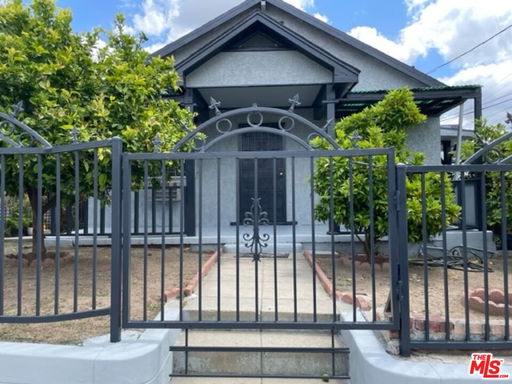 listing main photo