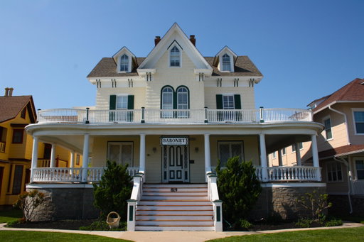 listing main photo