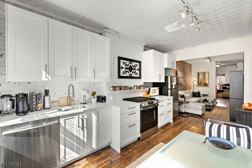 Media Image 3