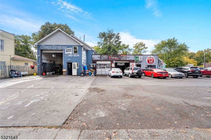 260 W Scott Ave, Rahway, NJ 07065
