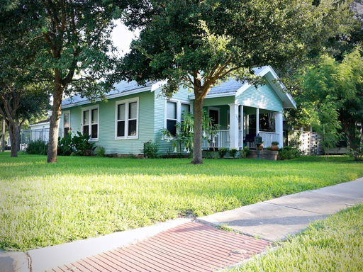listing main photo