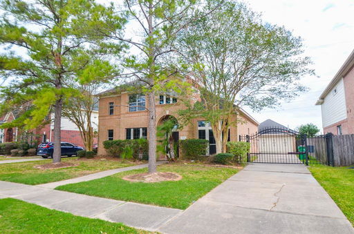 listing main photo