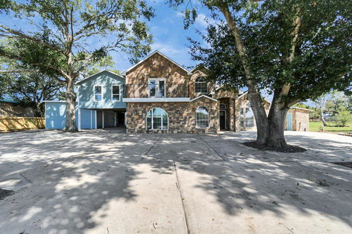 listing main photo