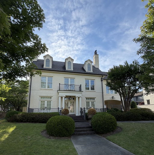 listing main photo