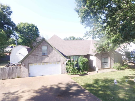 listing main photo