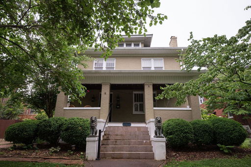 listing main photo
