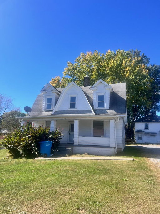 listing main photo