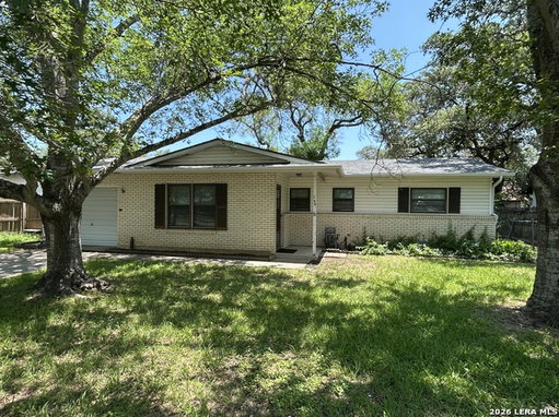 listing main photo