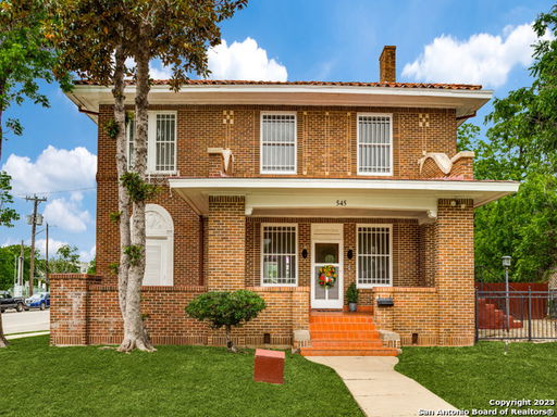listing main photo