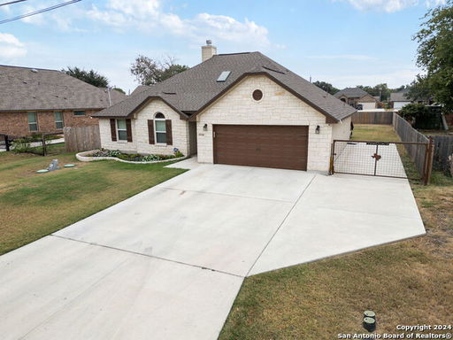 listing main photo
