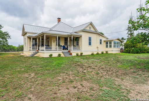 listing main photo