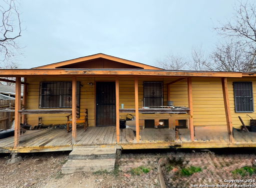 listing main photo