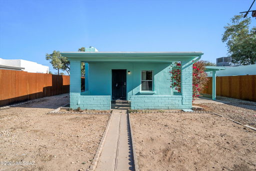 listing main photo