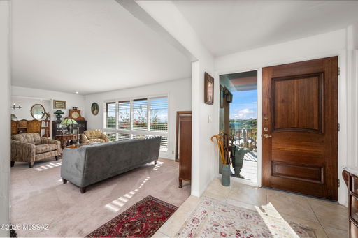 listing main photo