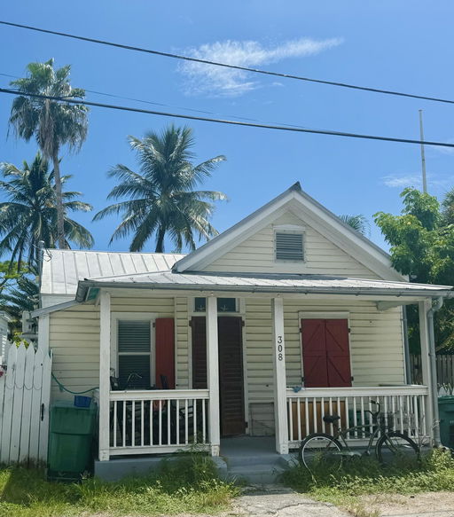 listing main photo