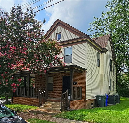 listing main photo