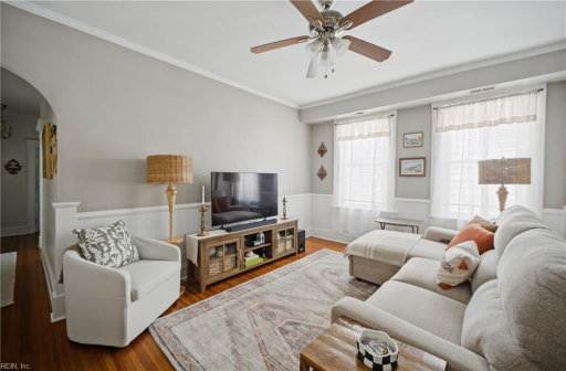 listing main photo