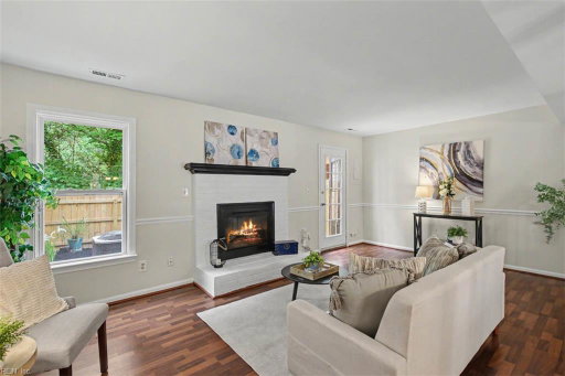 listing main photo