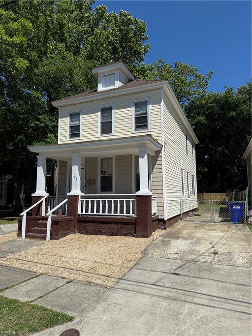 listing main photo