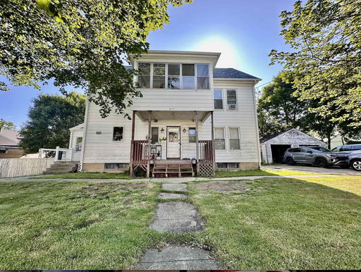 listing main photo