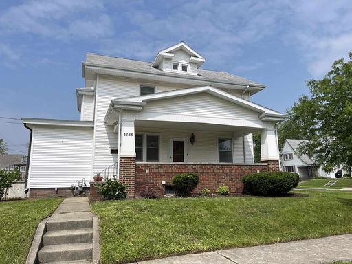 listing main photo
