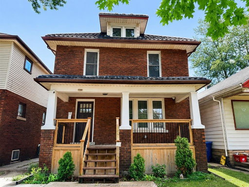 listing main photo