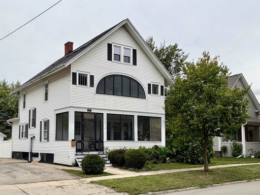 listing main photo