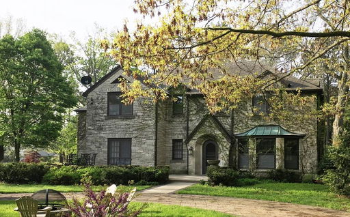 listing main photo