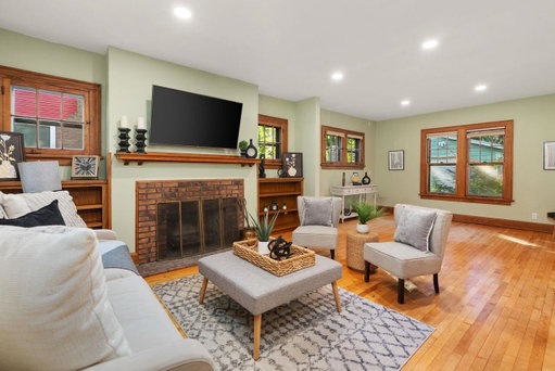 listing main photo
