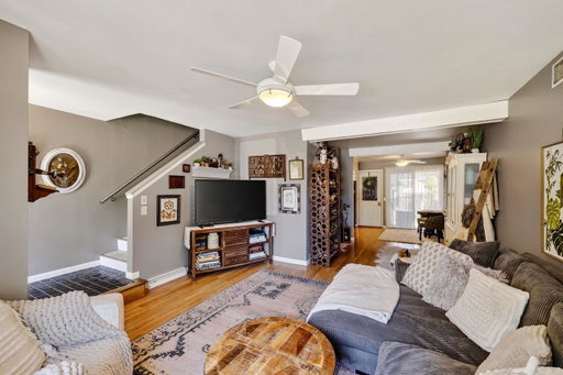 listing main photo